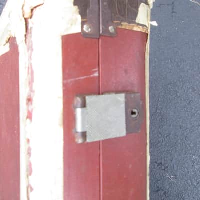 RARE Vintage '50s-60s RED HARDSHELL ELECTRIC GUITAR CASE for RESTORATION ONLY! image 4