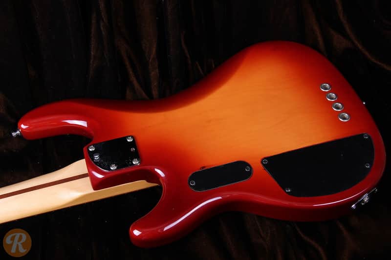 Fender Deluxe Series Zone Bass 2003 - 2006 image 3