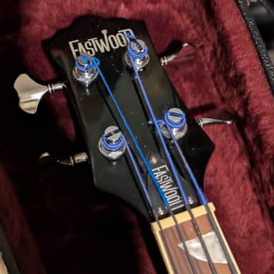 Eastwood Classic 4 Bass Left-Handed 2010s - Walnut image 11