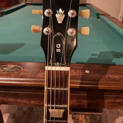 Gibson SG Standard 2009 Black Solid Body Electric Guitar (like new) comes with new Gibson padded  gigbag and Strap, SG serial#004191371 image 7