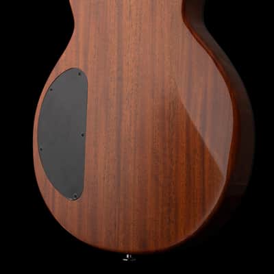 Kz One Solid Carved Top image 8