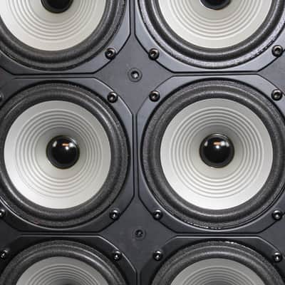 Phil Jones Bass PB-300 - 250W Active Bass Cabinet - incl. Cable & Dust Cover - 18,5 kg image 4