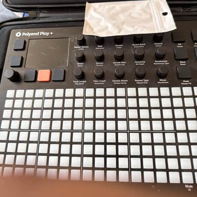 Polyend Play Sample-Based MIDI Groovebox 2022 - Present - Black image 2