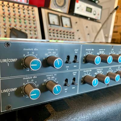 Neve 33609 Discrete Stereo Compressor / Limiter Metal Knob 1970s - Blue image 6