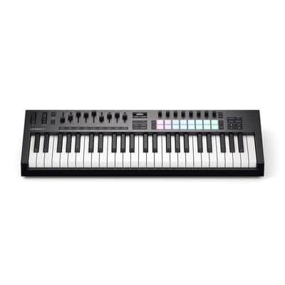 Novation Launchkey 49 [MK4] - Refurbished image 4
