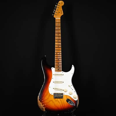 Fender Custom Shop Limited Edition Red Hot Hard Tail Stratocaster Heavy Relic- Faded Aged Chocolate 3 Tone Sunburst 2024 (CZ581284) image 2