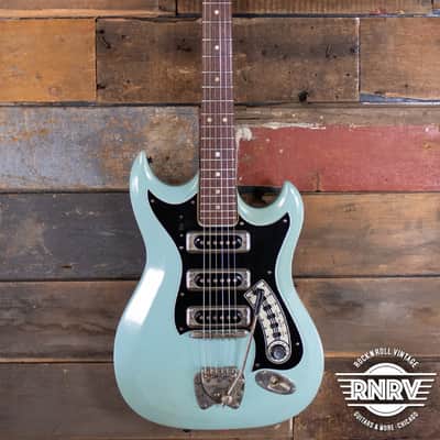 1965 Hagstrom III  - Baby Blue image 3