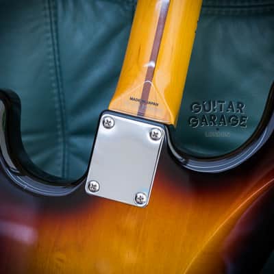 2013 Fender Japan Stratocaster 58 Vintage Reissue Sunburst maple