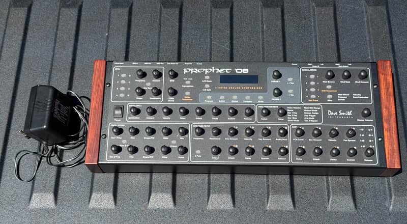 Dave Smith Instruments Prophet 08 PE Desktop 8-Voice Desktop Synthesizer 2012 - 2016 - Black with Wood Sides image 1