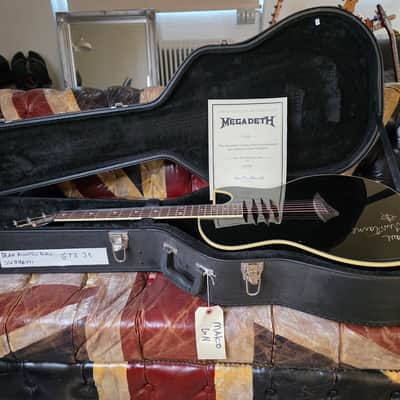DAVE MUSTAINE's Artist Owned Dean Mako Florentine Acoustic Guitar NAMM, MEGADETH Endgame Album Recorded, Vevo Unplugged Concert Tour Played - Signed image 9