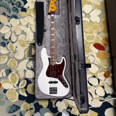 Fender American Ultra Jazz Bass with Rosewood Fretboard 2019 - 2025 - Arctic Pearl image 7