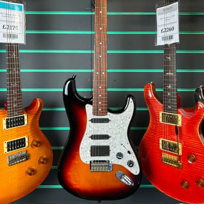 Fender Deluxe Roadhouse Stratocaster 3-Colour Sunburst 2018 Electric Guitar w/ Mods image 2