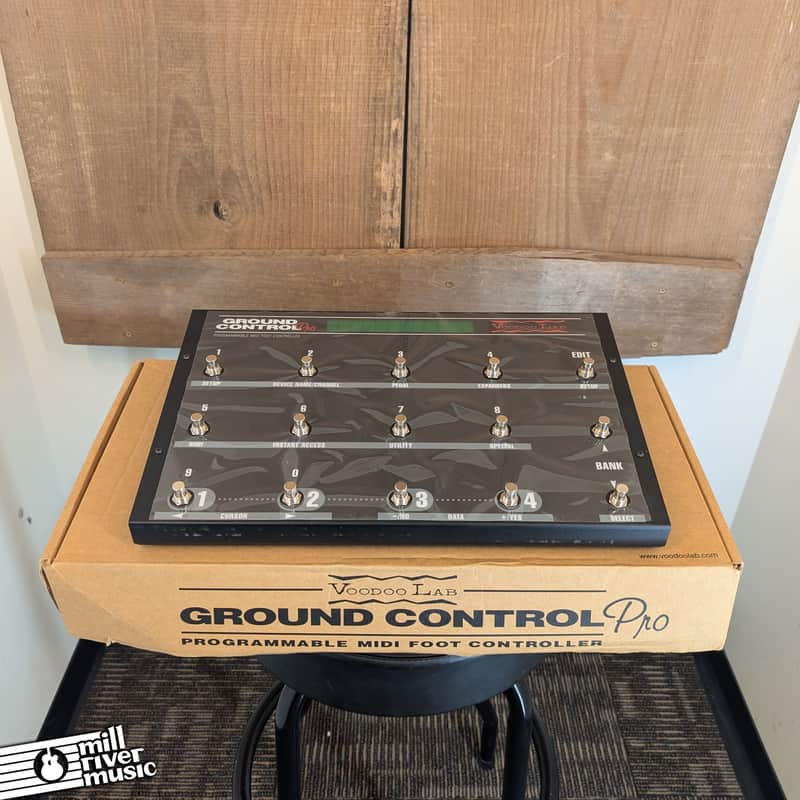 Voodoo Lab Ground Control Pro MIDI Foot Controller w/ Box & Power image 1