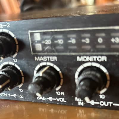Roland M-120 Line Mixer image 2
