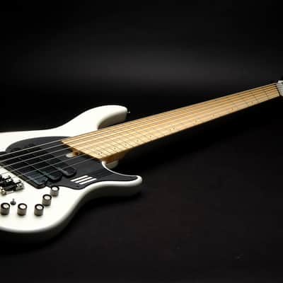 Dingwall NG3 NOLLY SIGNATURE 6 STRING 2024 - Ducati white image 2