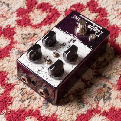 EarthQuaker Devices Night Wire Harmonic Tremolo #2583 Second Hand image 3
