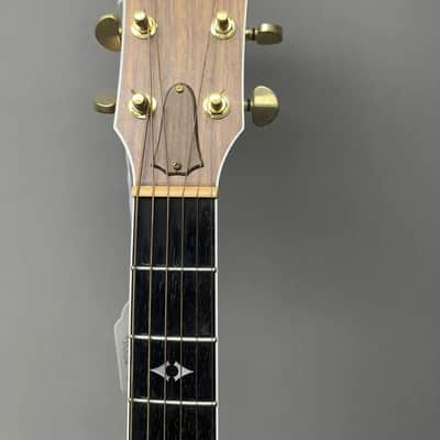 Taylor 810 B 2000 Brazilian Acoustic Guitar image 4