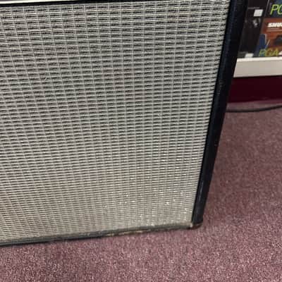 Fender '65 Twin Reverb Reissue 85-Watt 2x12" Guitar Combo 1991 - Present - Black image 2