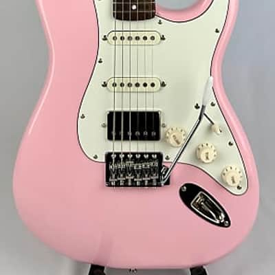 2023 Squier FSR Classic Vibe 60s HSS Stratocaster in Shell Pink image 2