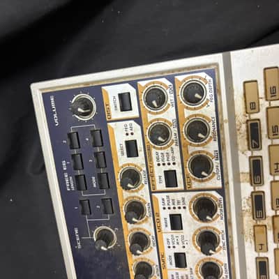 Yamaha AN200 Analog Modeling Groove Box Desktop Synthesizer Unit Only Tested image 5