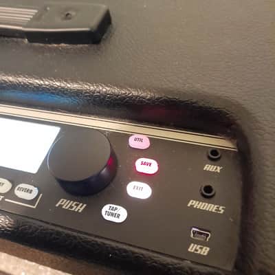 Fender Mustang III V.2 100-Watt 1x12" Modeling Guitar Combo 2013 - 2016 image 4