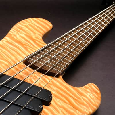 Dingwall Super Jazz 5 2024 - Quilted Maple image 7