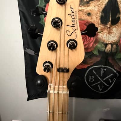 Schecter P-5 2022 - Present - Ivory image 4