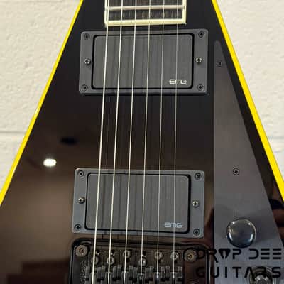 Jackson Custom Shop Randy Rhoads Electric Guitar w/ Case-Black w/ Yellow Pinstripes image 6