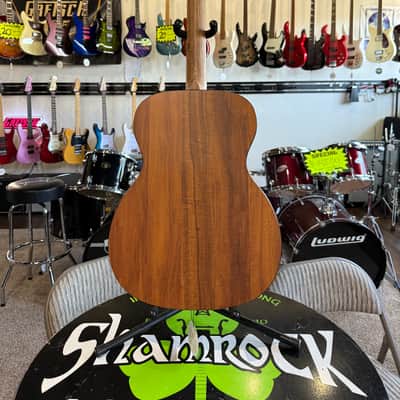 Martin Limited Edition 2002 Hawaiian Auditorium #51 of 500 W/Hardshell Case image 7