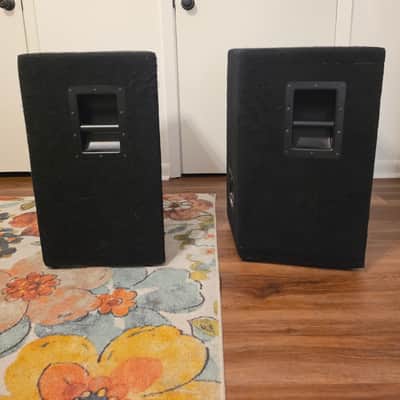 Pair of Yamaha A15 2-Way 800-Watt 15" Passive Loudspeaker 2010s - Black with Stands image 5