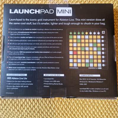 Novation Launchpad Mini Mk1 2013 - 2015 - Plastic image 5