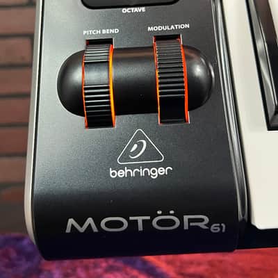 Behringer Motor61 Keyboard Controller Mint! image 5