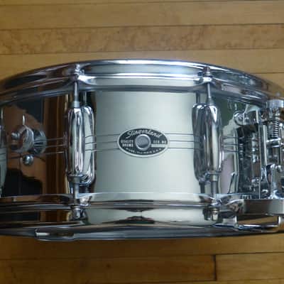 Slingerland No. 120 Super Sound King 5x14" 10-Lug Chrome Over Brass Snare Drum 1967 - 1976