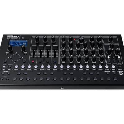 Roland SH-4d Digital Groovebox + Desktop Synthesizer image 4