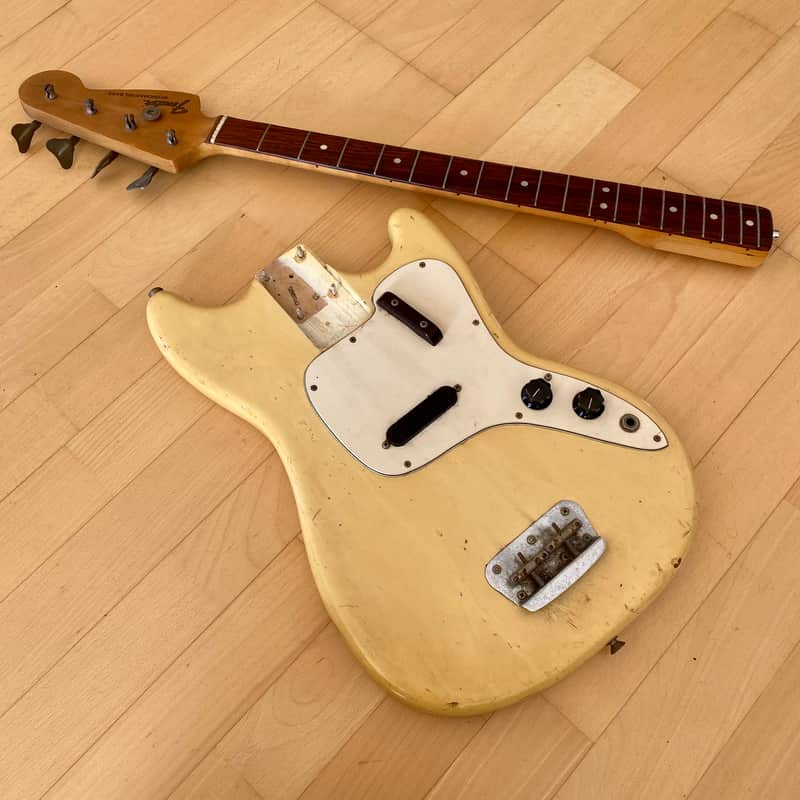 Fender Musicmaster Bass 1971-1972 image 1
