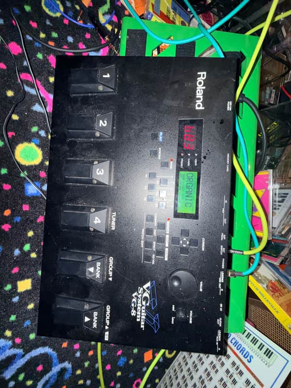 Roland VG 8