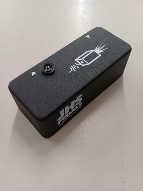 JHS Little Black Buffer