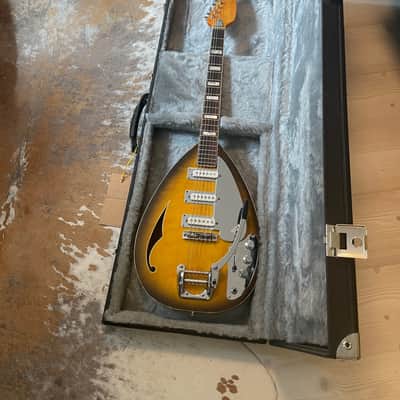 Vox Spitfire teardrop MK VI 1967 - lacquer image 3