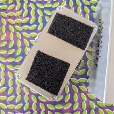 Electro-Harmonix Triangle Big Muff Pi 2018 - Present - Silver image 2