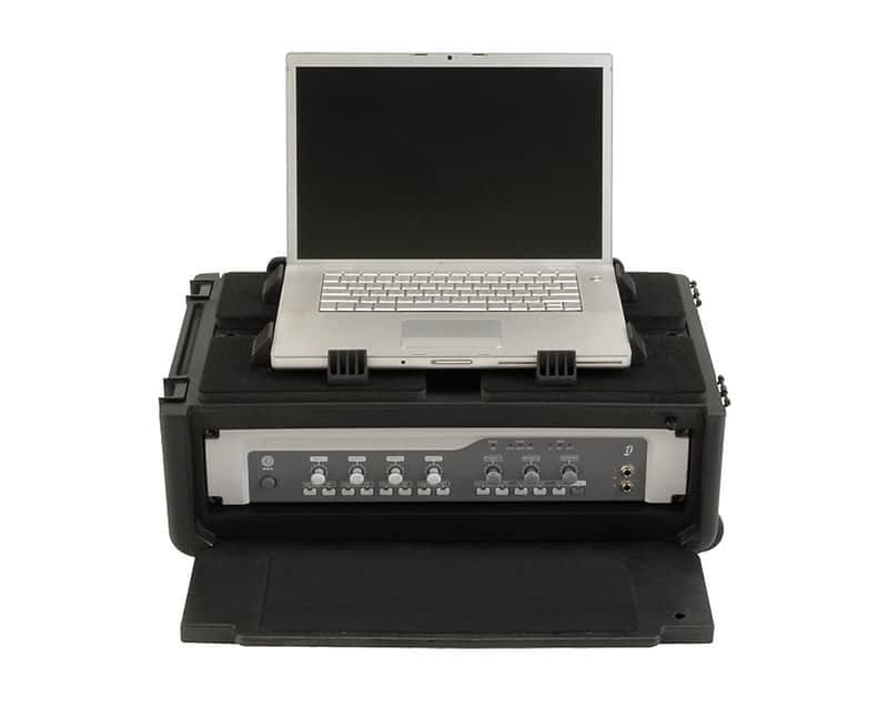 SKB 1SKB19-RSF2U Studio Flyer 2U Rack/Laptop Case image 1