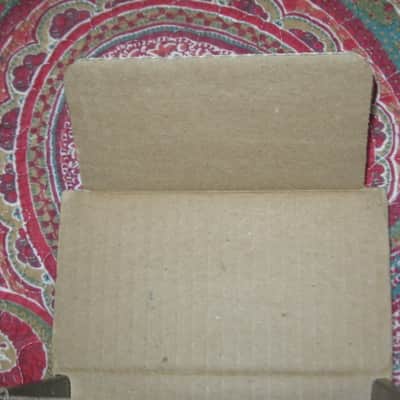 lightly handled Electro-Harmonix EMPTY CARDBOARD BOX and original Owner's Manual ONLY for OD Glove Overdrive (NO pedal, NO warranty / registration paperwork) 2010s - BOX: cardboard - OUTER AREAS: gray // GRAPHIC: black & white, also purple & white image 20