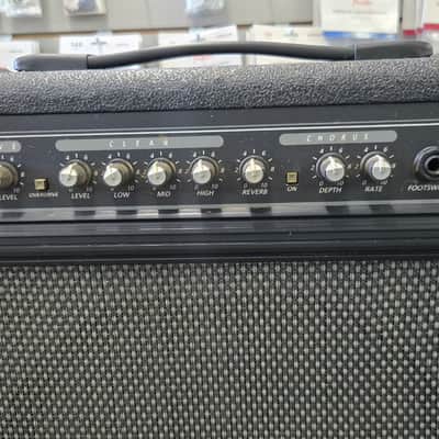 Crate GX30M - a Great 1990's USA Made Solid State Guitar Amplifier image 4