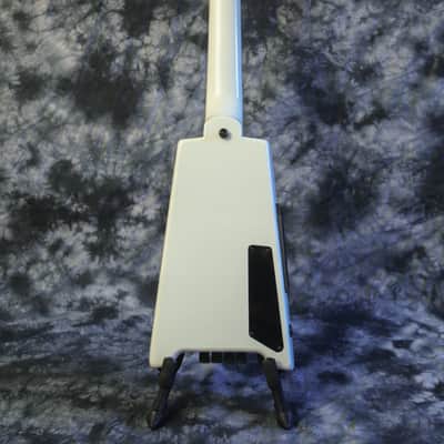 Steinberger XT-2 Bass White Left Handed w/ Hard Case image 5