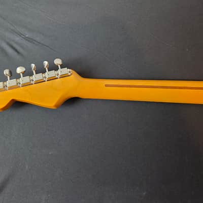Fender 70th Anniversary American Vintage II 1954 Stratocaster 2-Color Sunburst image 6