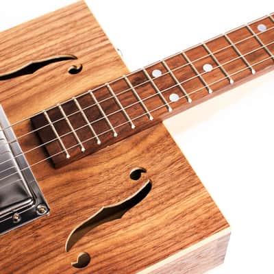 Drummond & Hammett Resophonic 2016 Cigar Box Guitar image 3