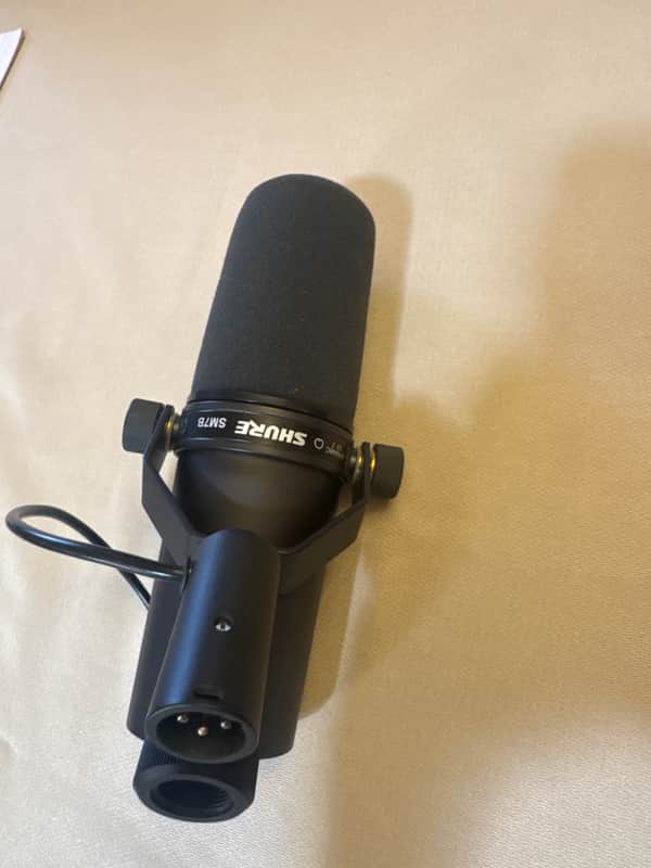 Shure SM7B Cardioid Dynamic Microphone 2001 - Present - Black image 1