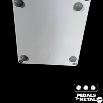 Hudson Electronics Broadcast-AP Ariel Posen Signature 2019 - Present - White X14338 image 7