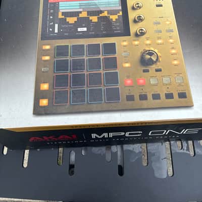 Akai Special gold edition 2020 - Gold image 1