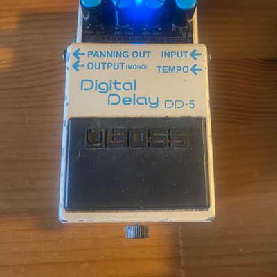 Boss DD-5 Digital Delay | Reverb