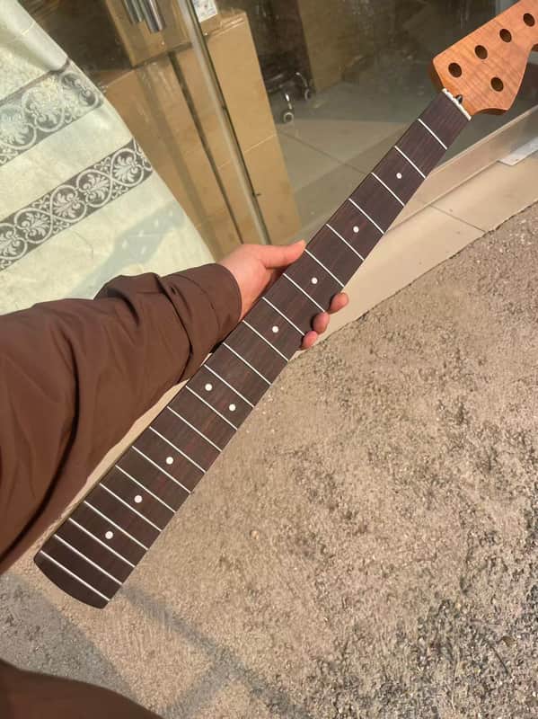 5-string electric bass neck jazz bass stainless steel 21frets Roasted flame Maple guitar neck 34inch hole 18mm Rosewood fingerboard Bild 1